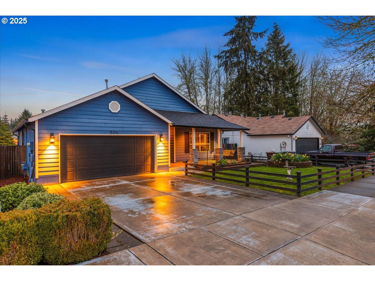 265 NW ANGELA LN