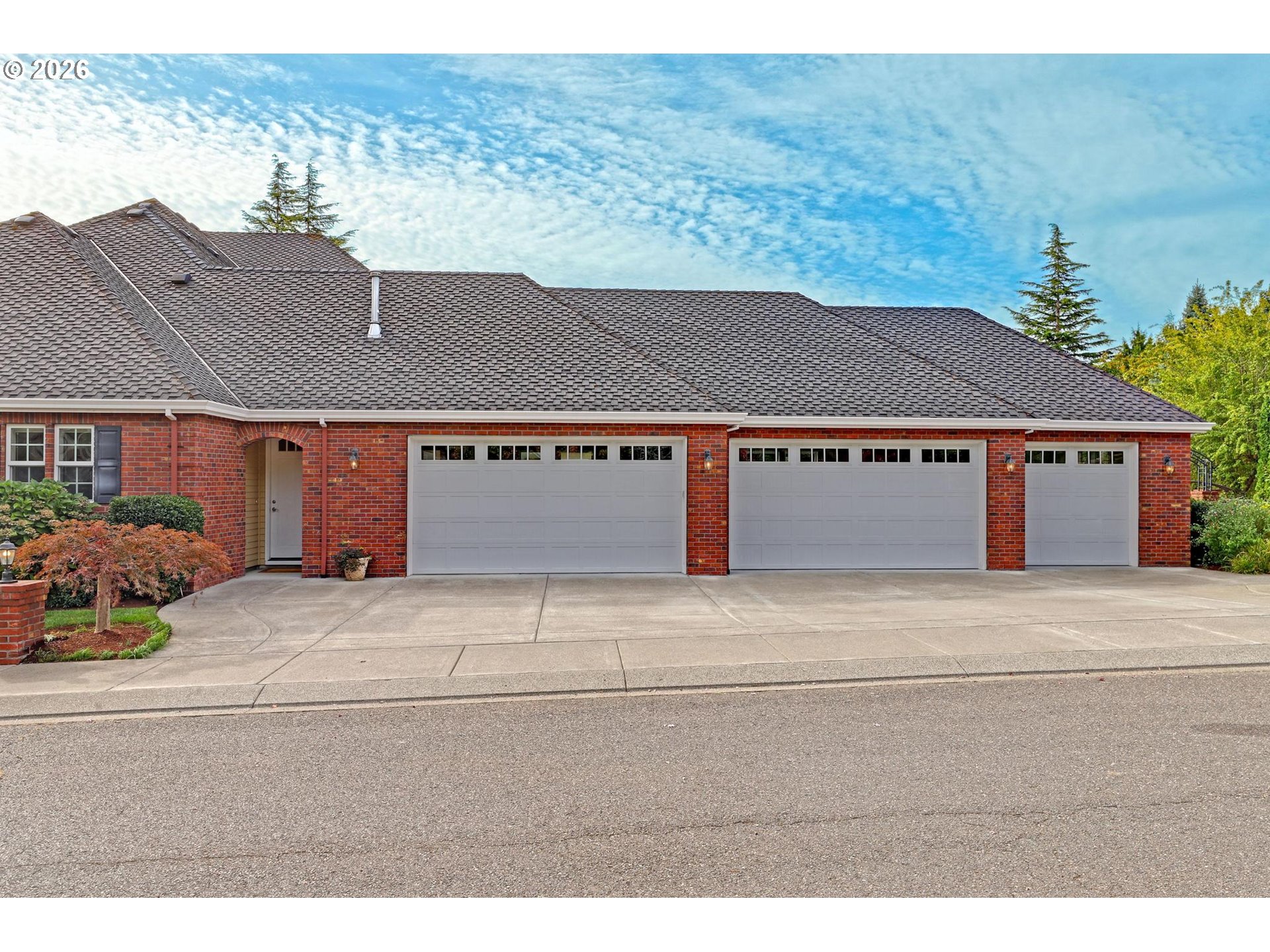 14564 NW OAK SHADOW CT