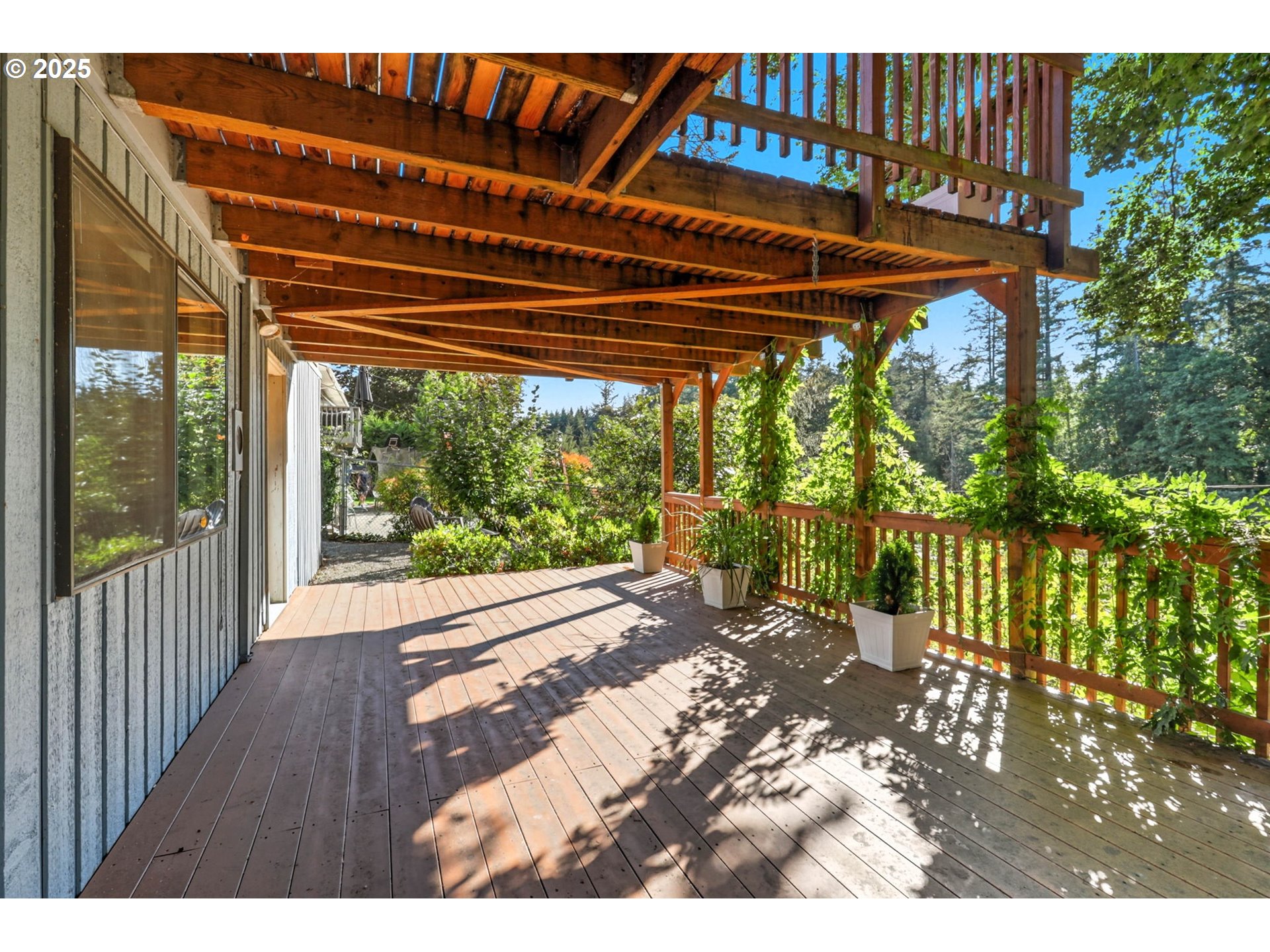 6821 SW RALEIGHWOOD WAY