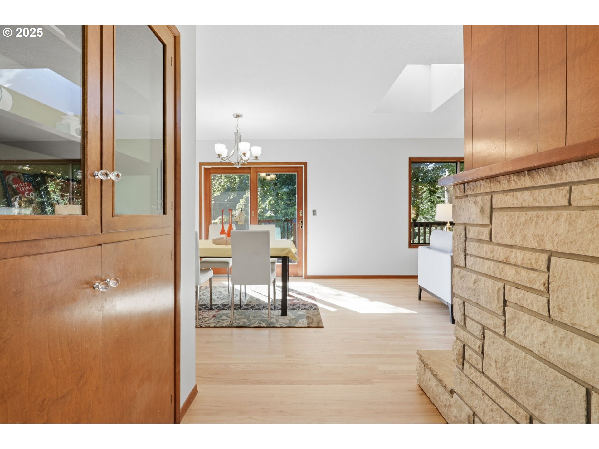 6821 SW RALEIGHWOOD WAY