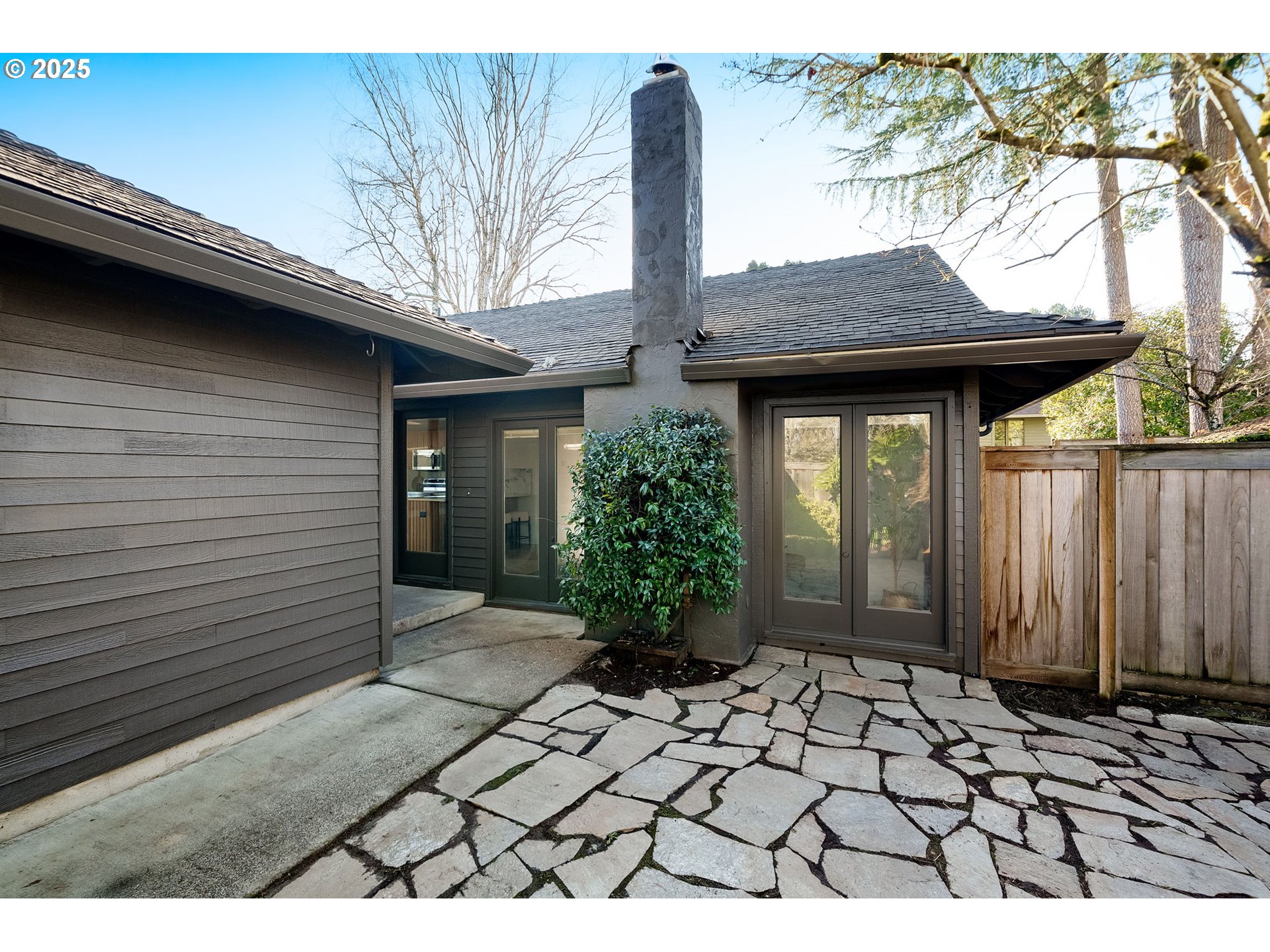 11995 SW MORNING HILL DR