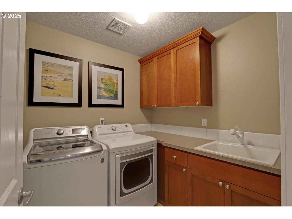 13922 NW STONEBRIDGE DR