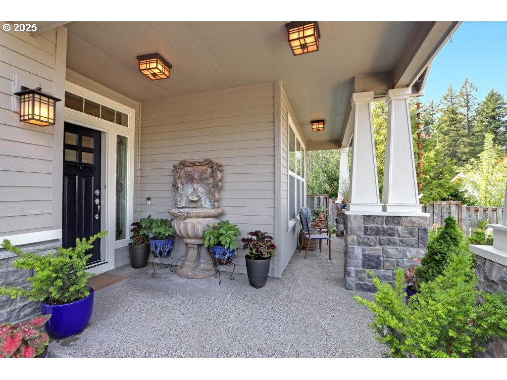 13922 NW STONEBRIDGE DR