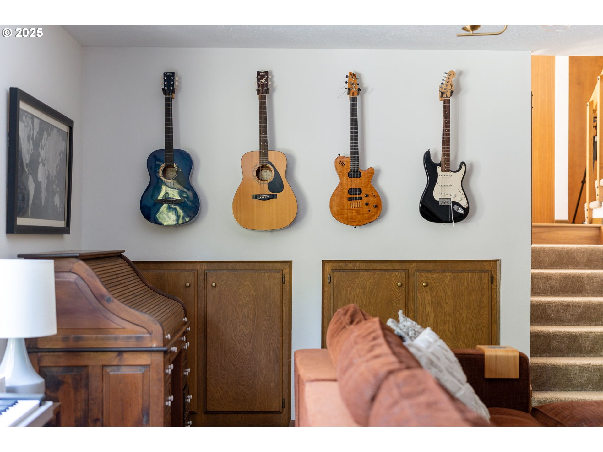 945 NW TORREY VIEW LN