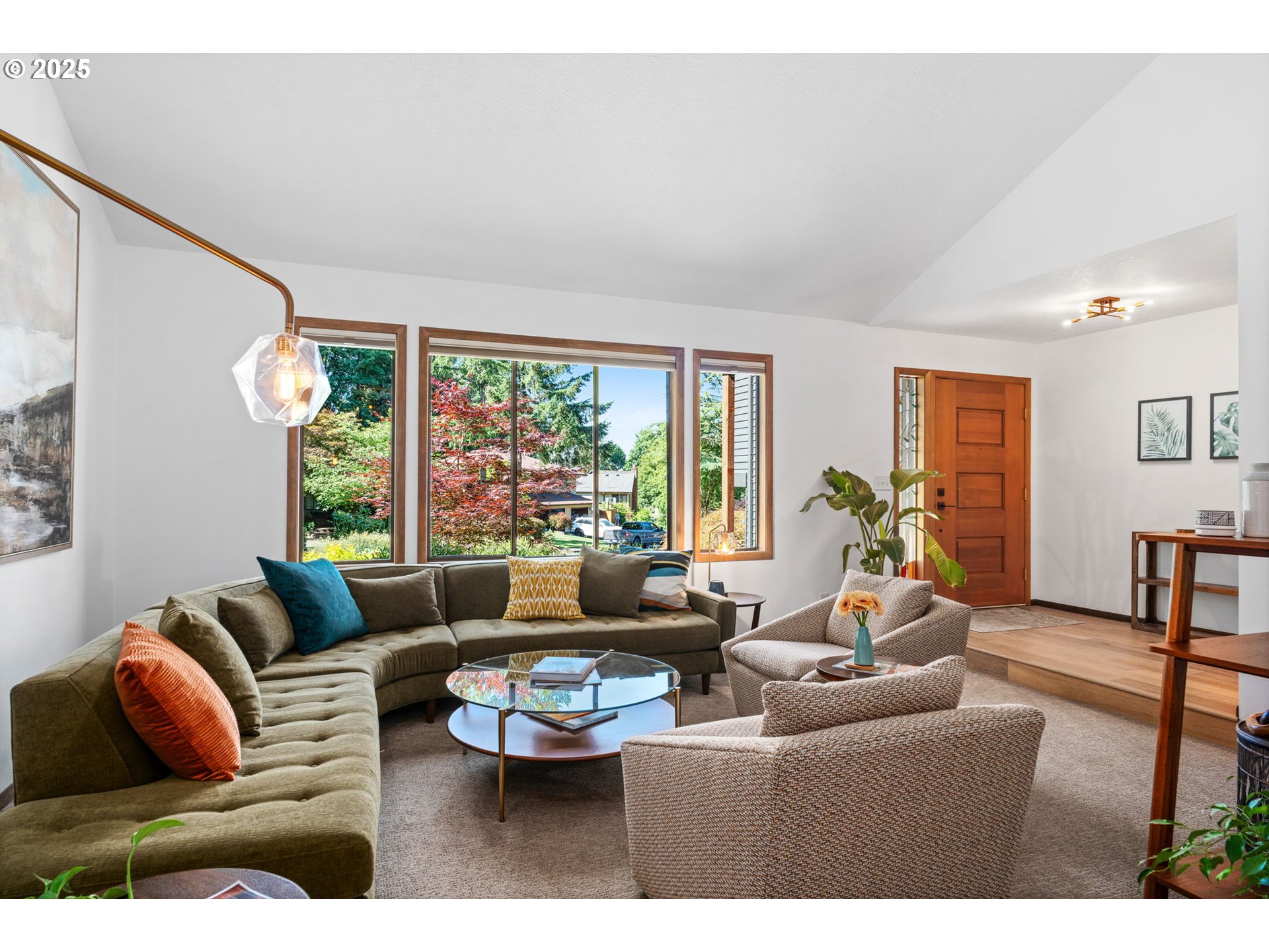 945 NW TORREY VIEW LN