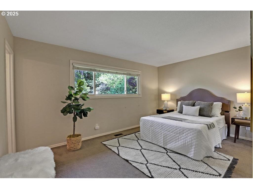 18755 NW UKIAH ST
