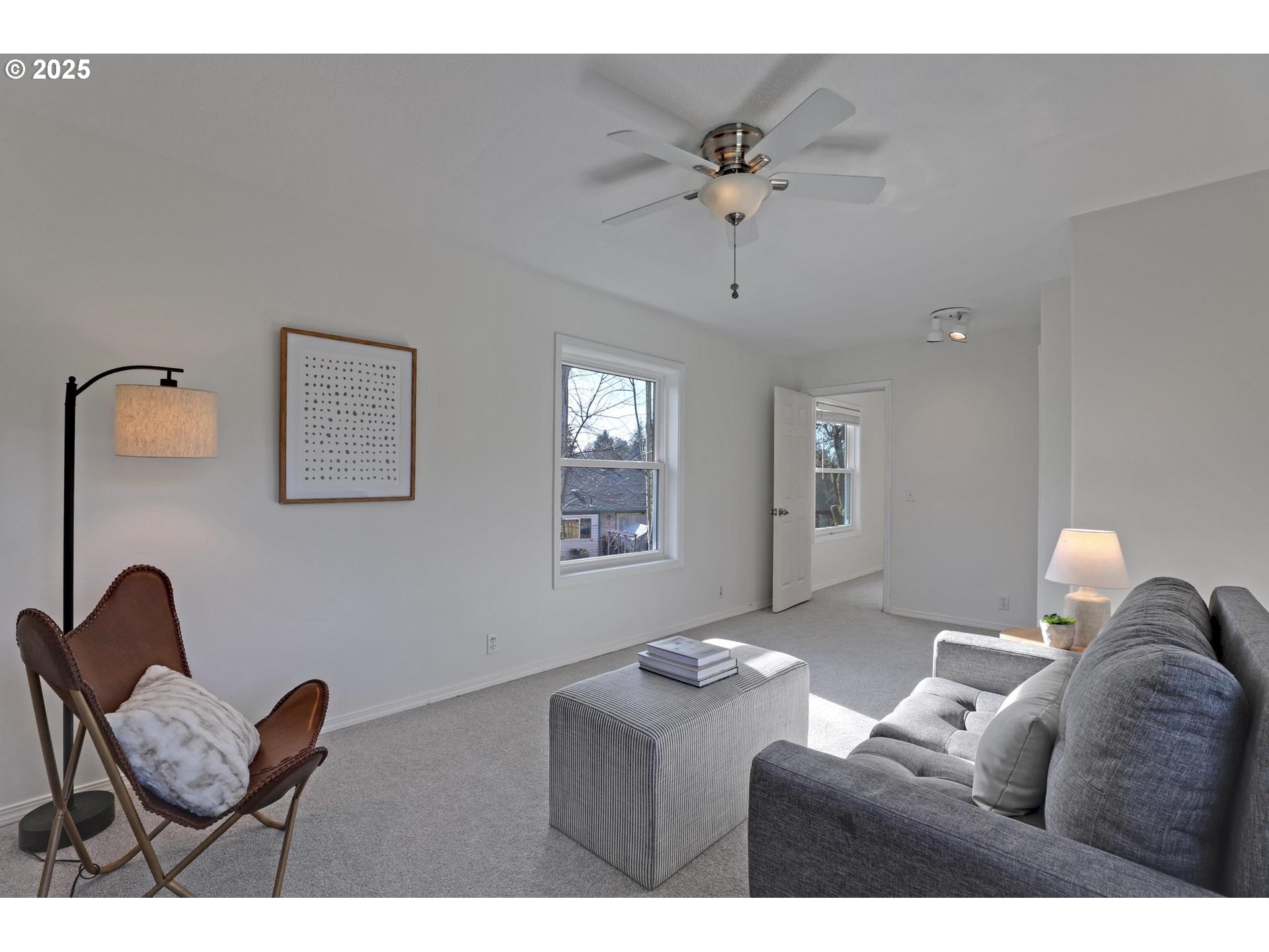 146 SW SEMINOLE DR