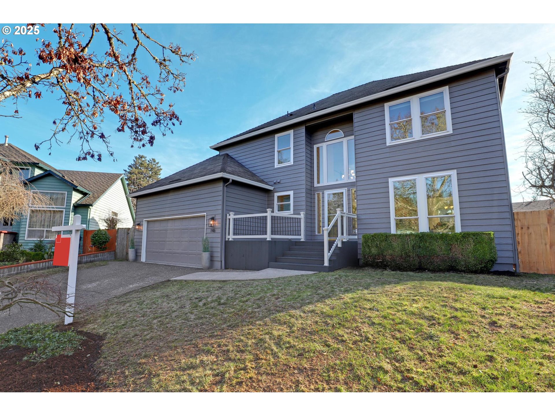 146 SW SEMINOLE DR