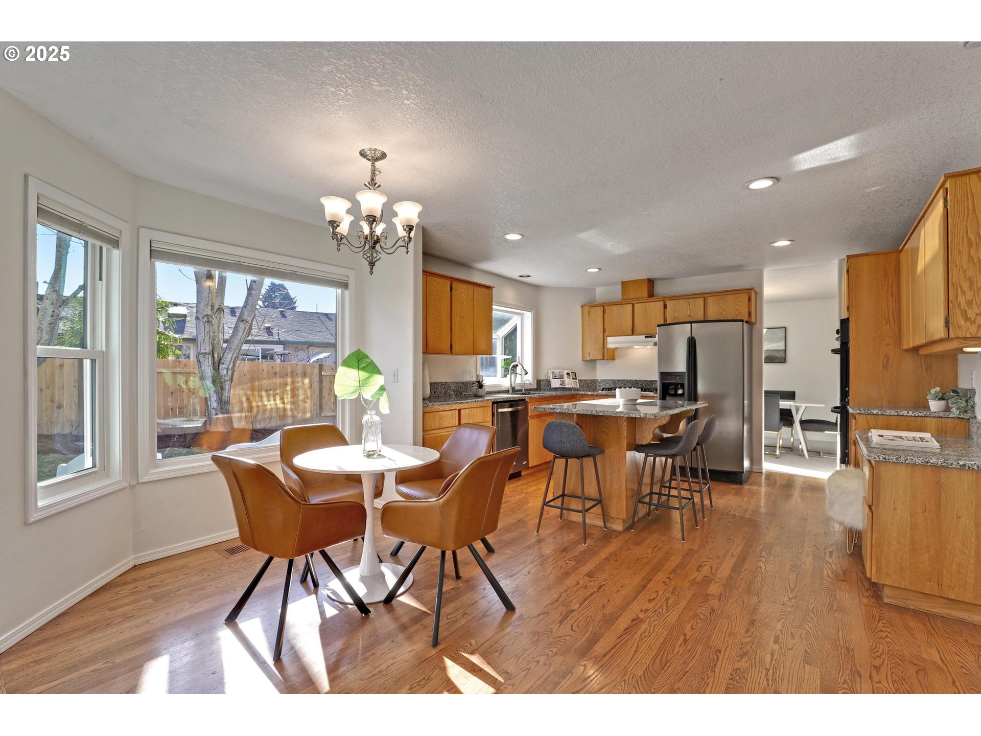 146 SW SEMINOLE DR