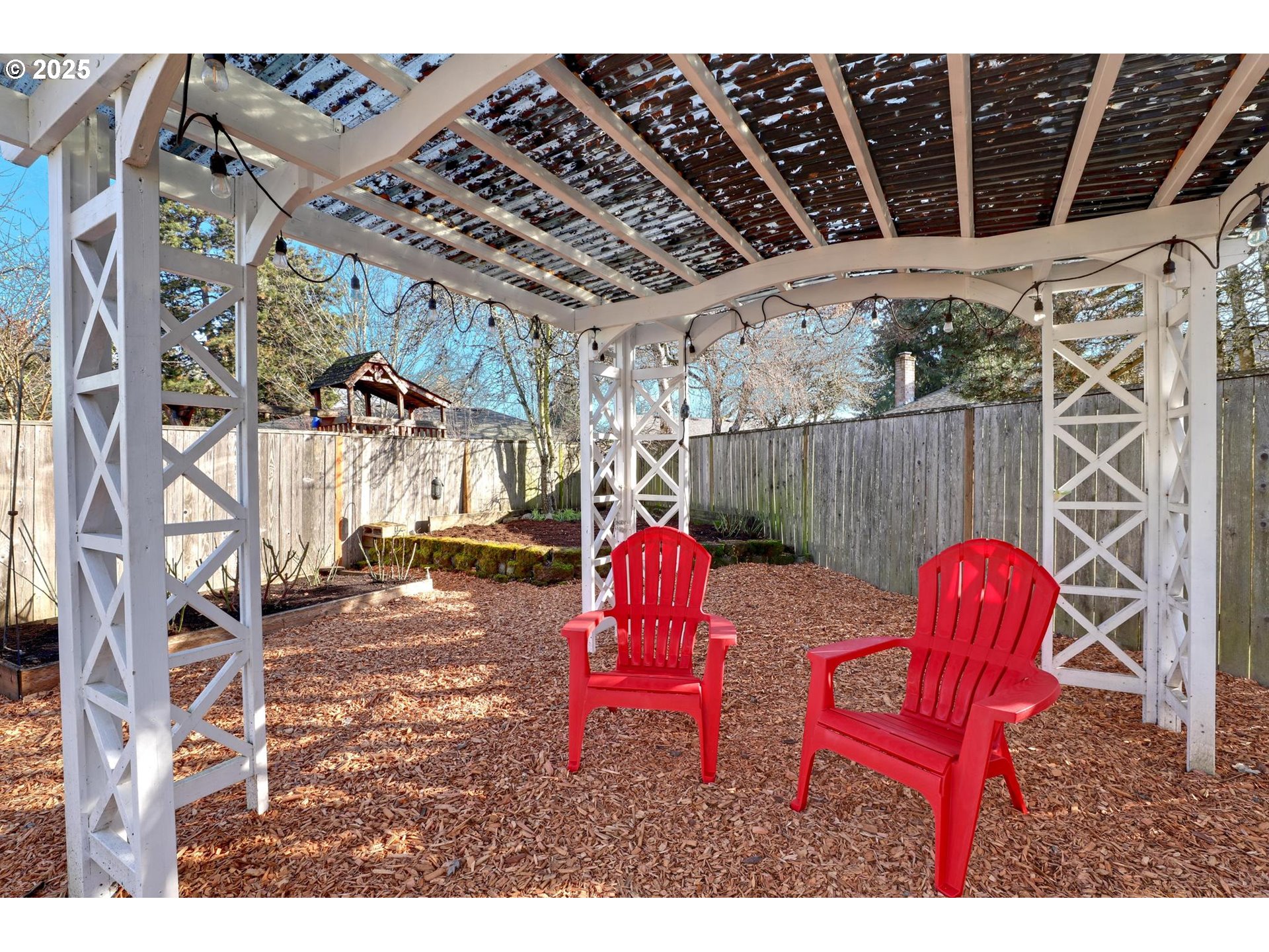 146 SW SEMINOLE DR