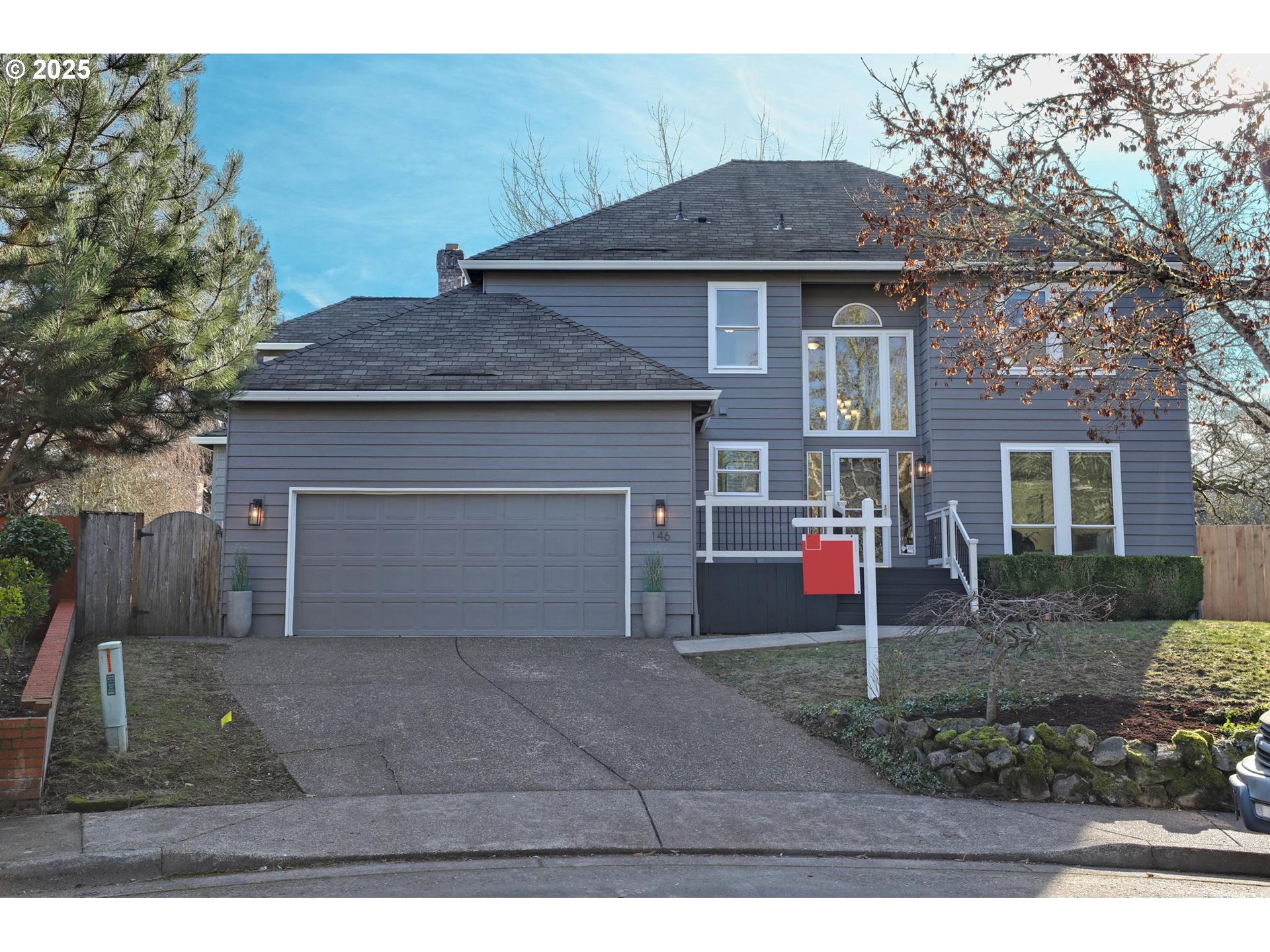 146 SW SEMINOLE DR