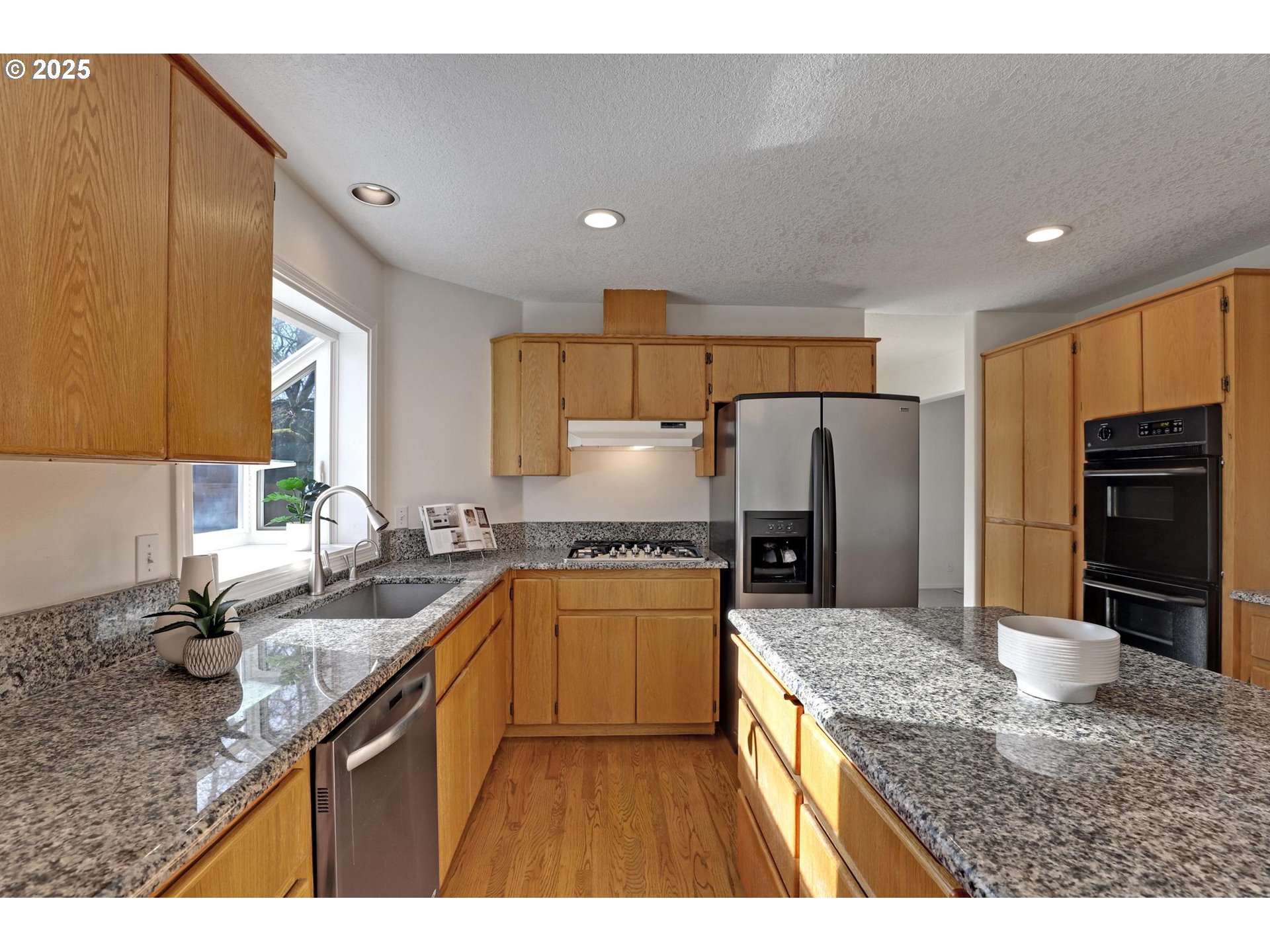146 SW SEMINOLE DR