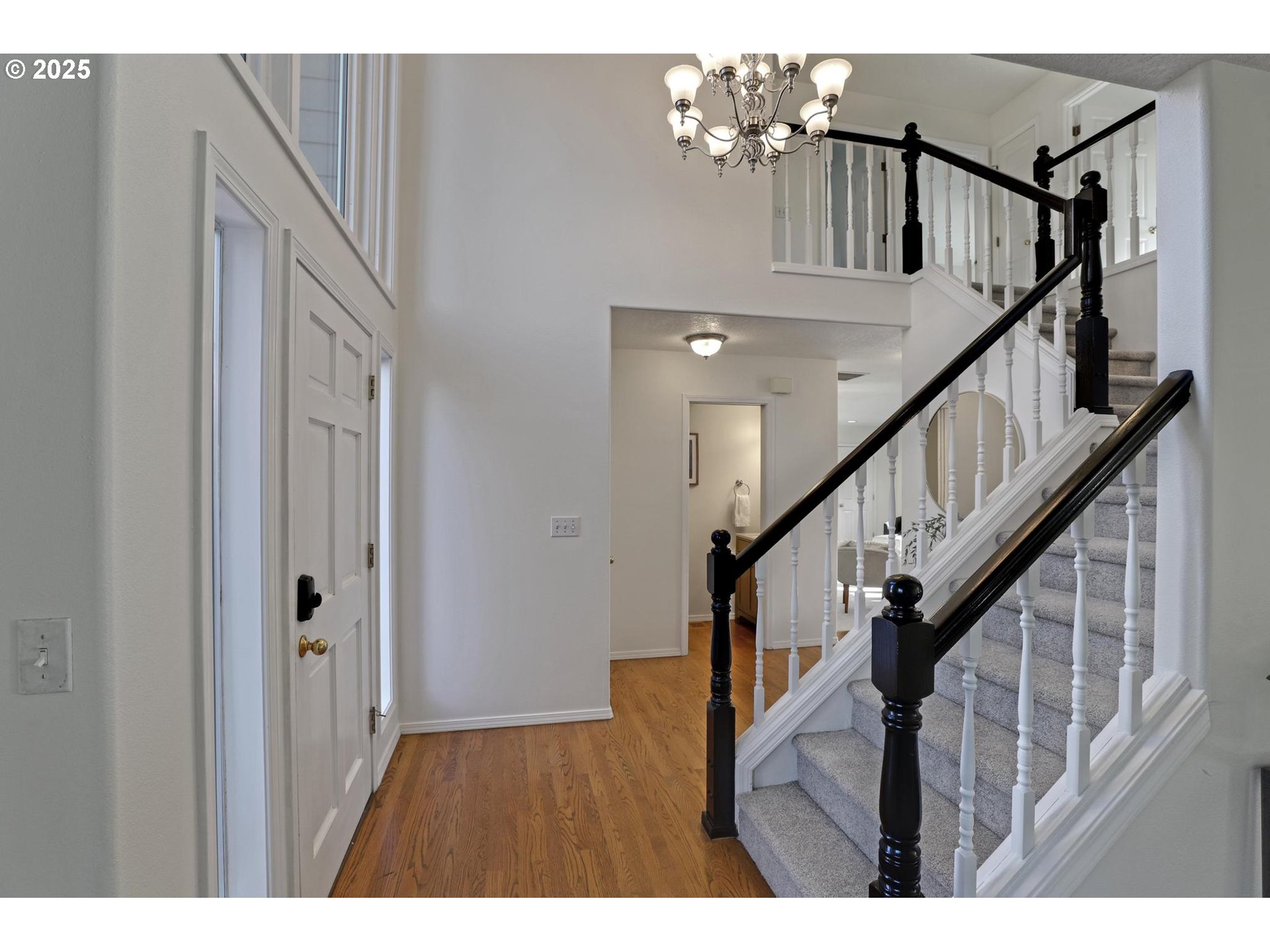 146 SW SEMINOLE DR