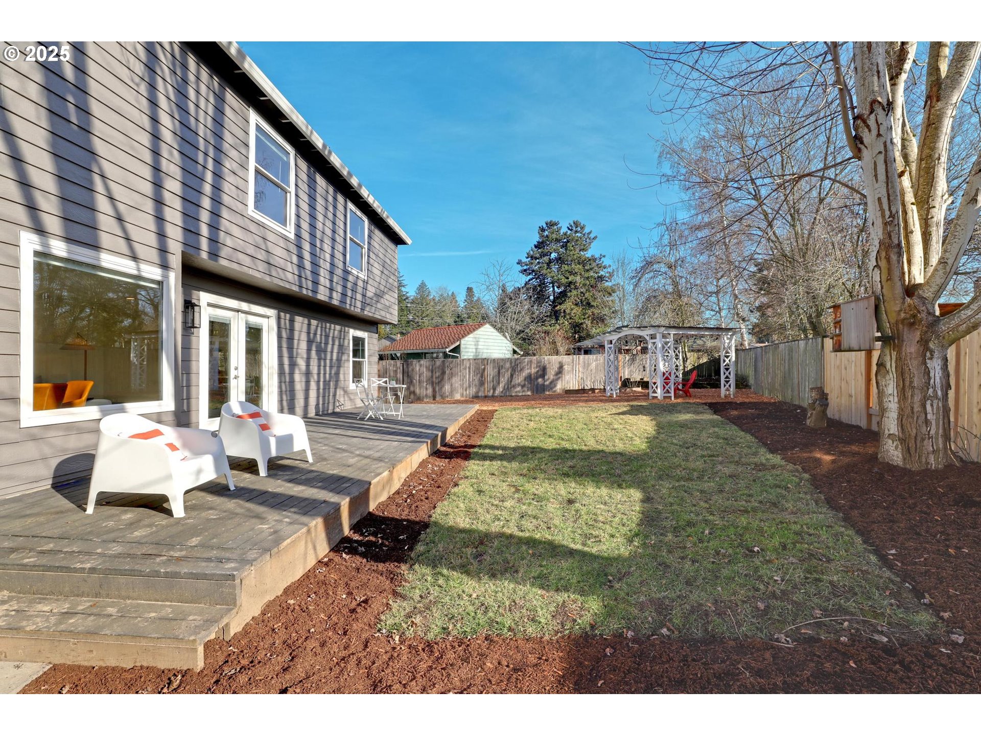 146 SW SEMINOLE DR
