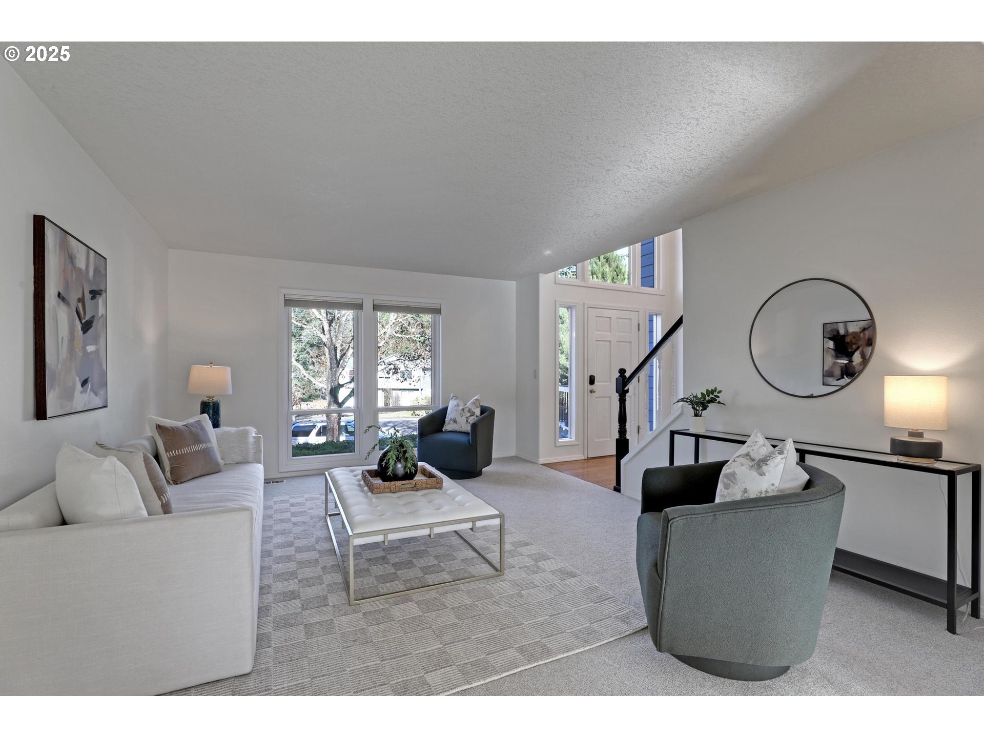 146 SW SEMINOLE DR