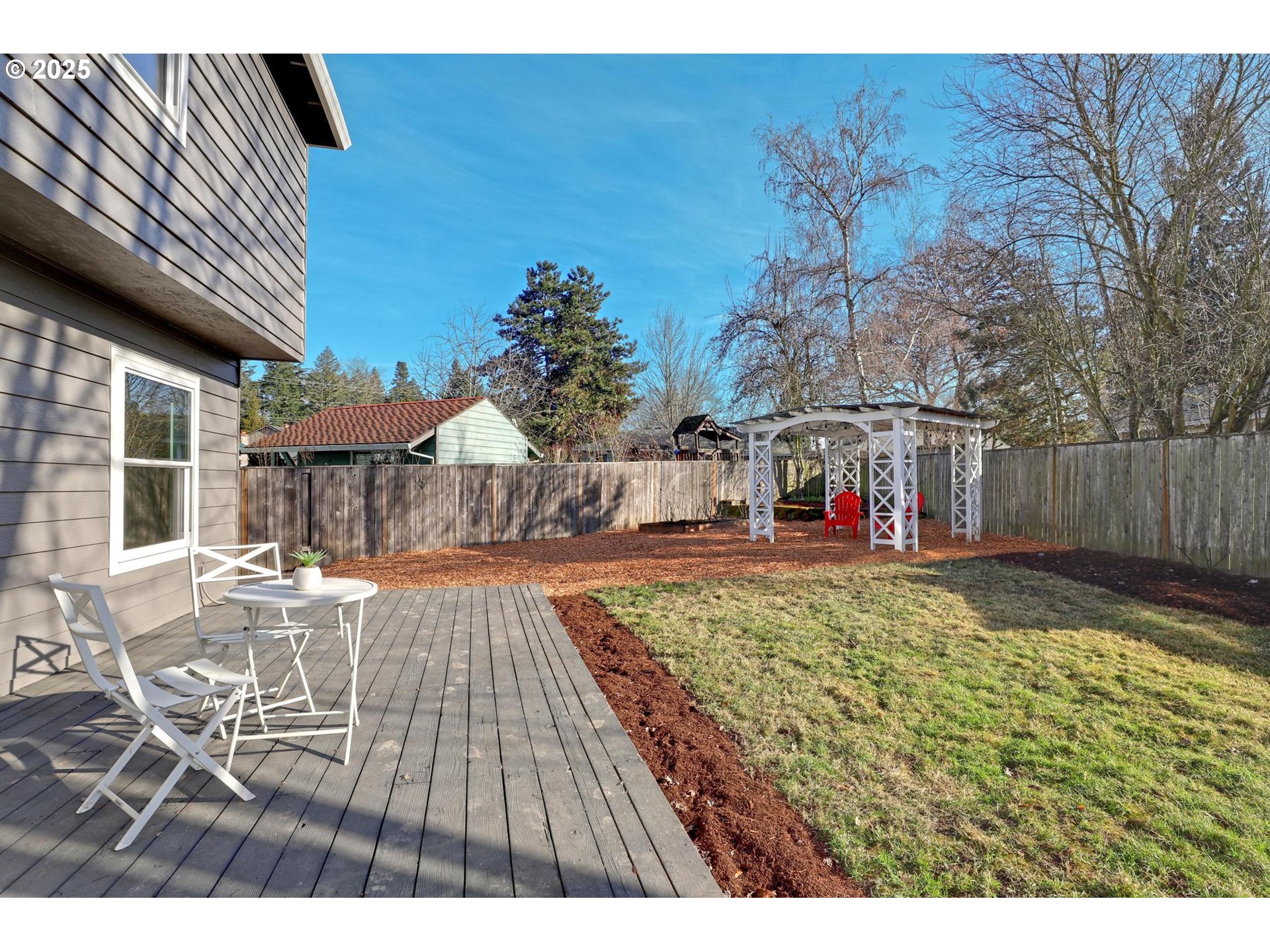 146 SW SEMINOLE DR