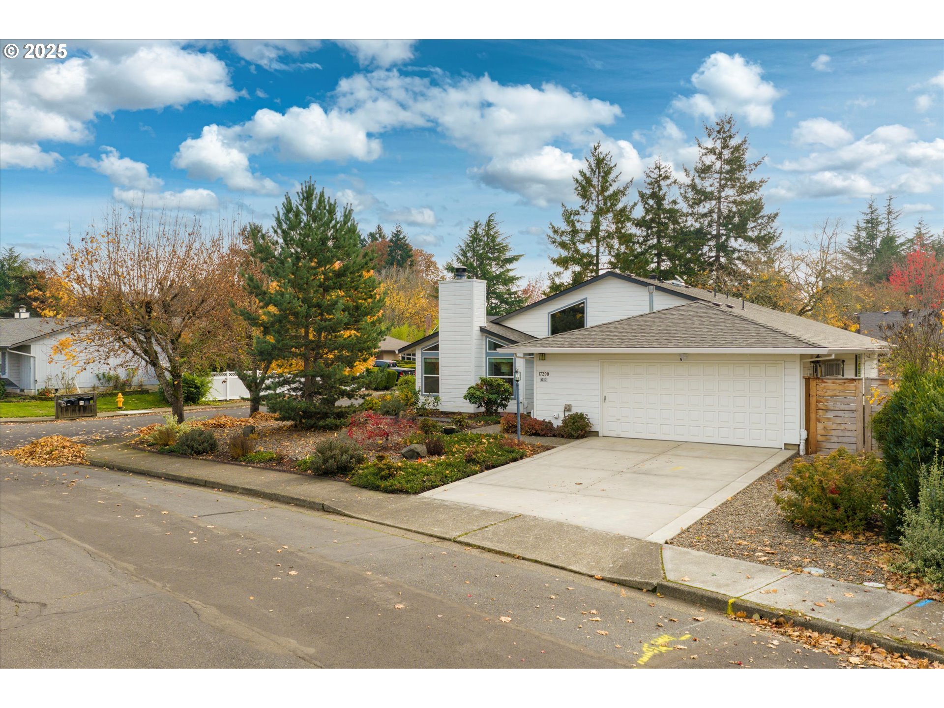 17290 NW MEADOW GRASS DR