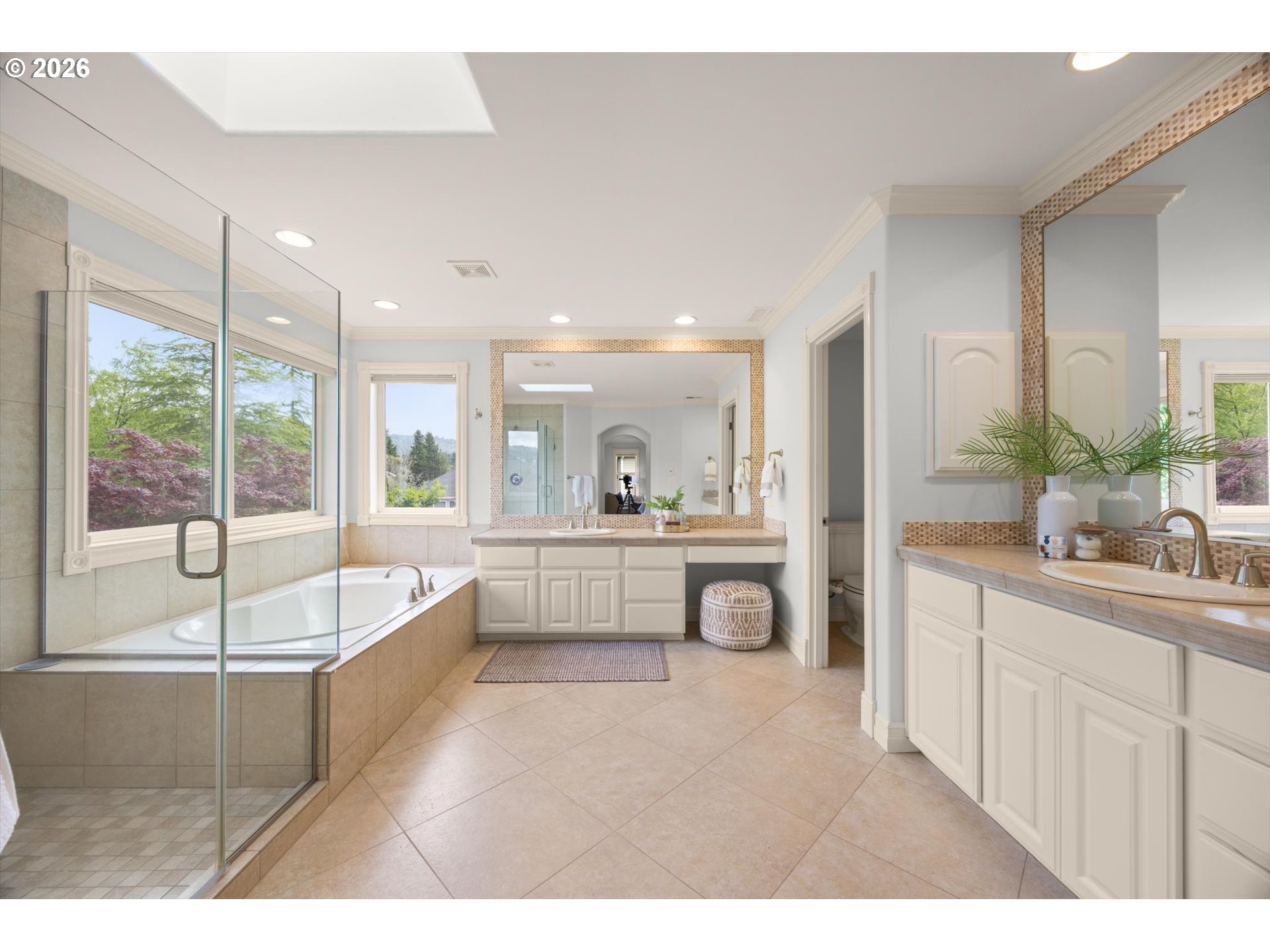 4592 NW OAKPOINT WAY