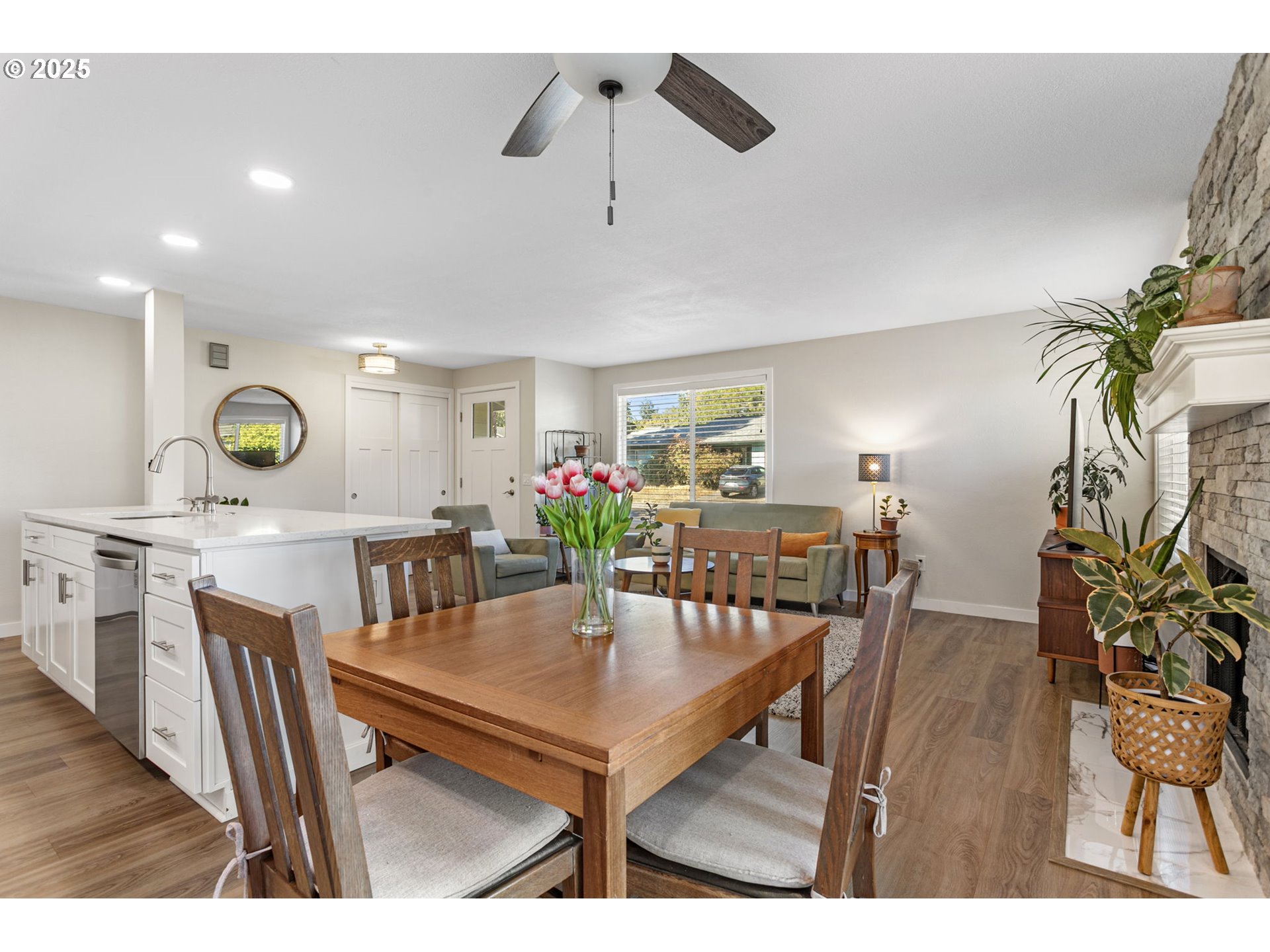19960 SW MEADOWBROOK CT