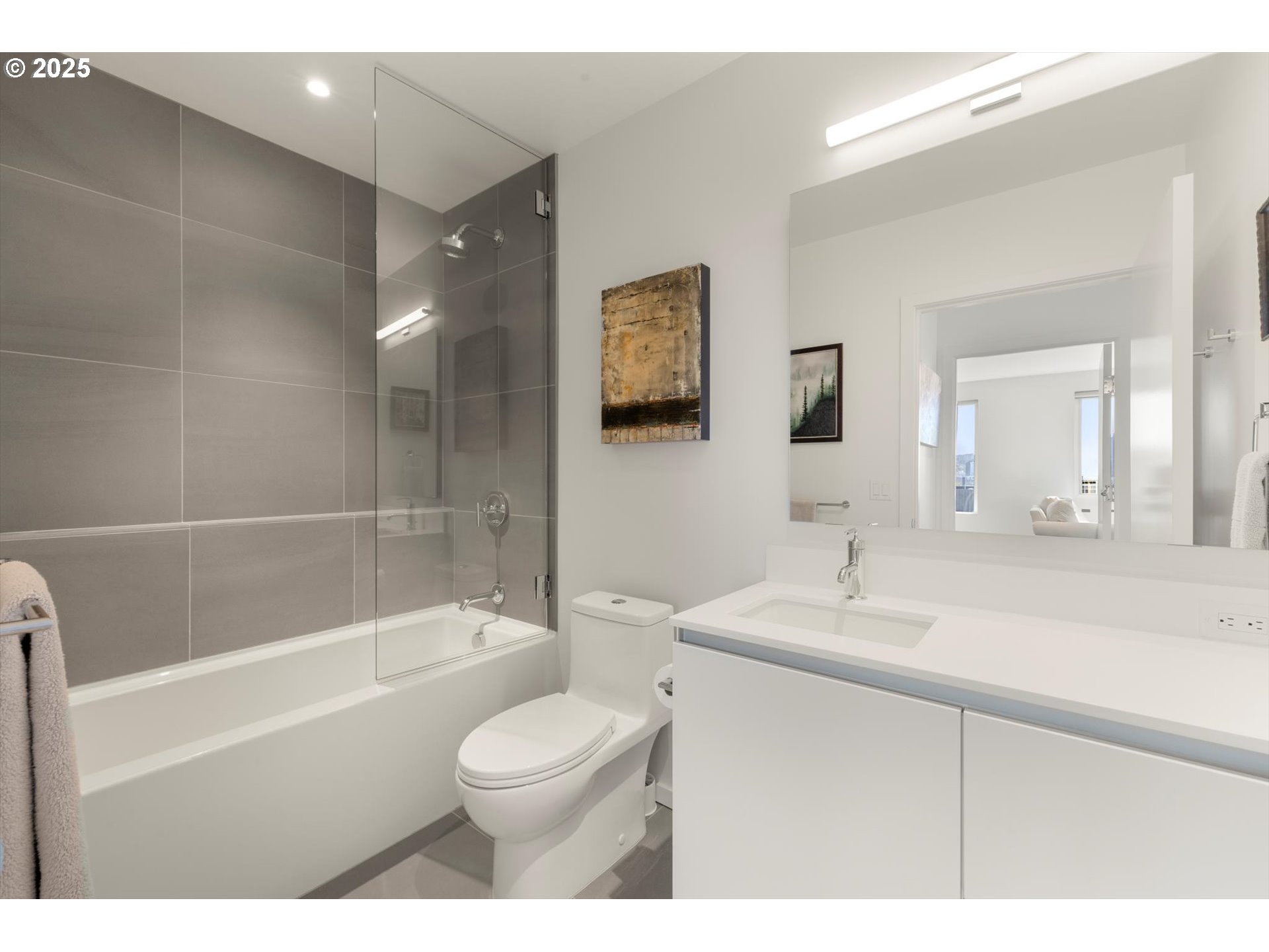 1150 NW QUIMBY ST 1802