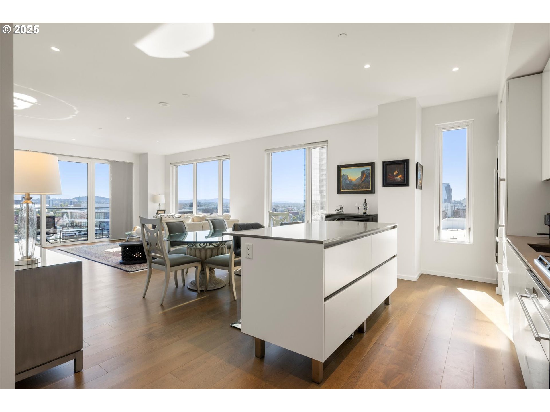 1150 NW QUIMBY ST 1802