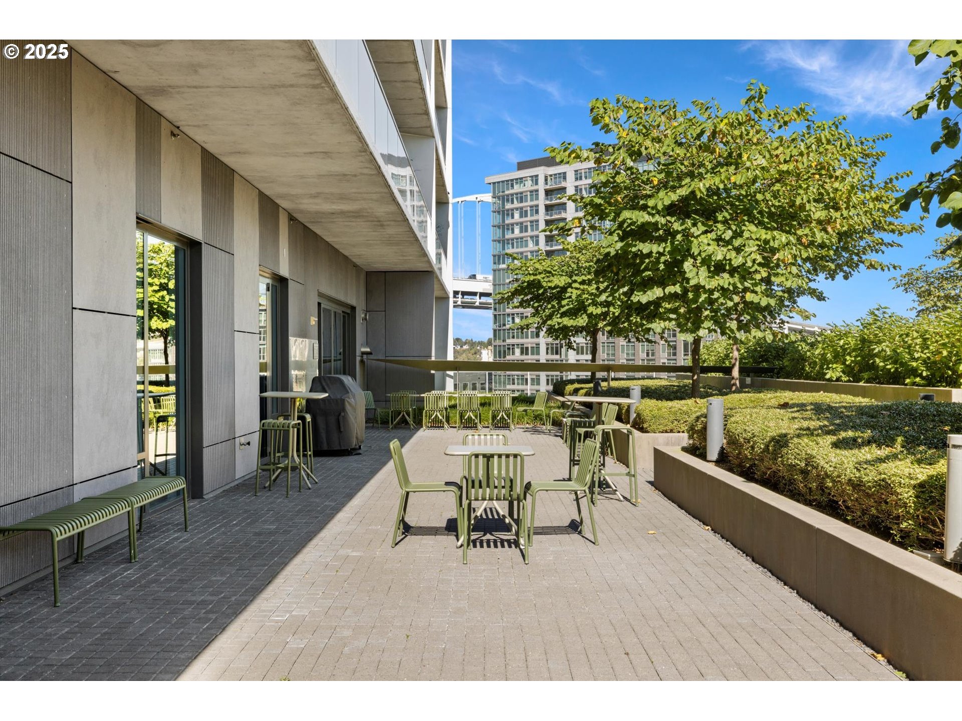 1150 NW QUIMBY ST 1802