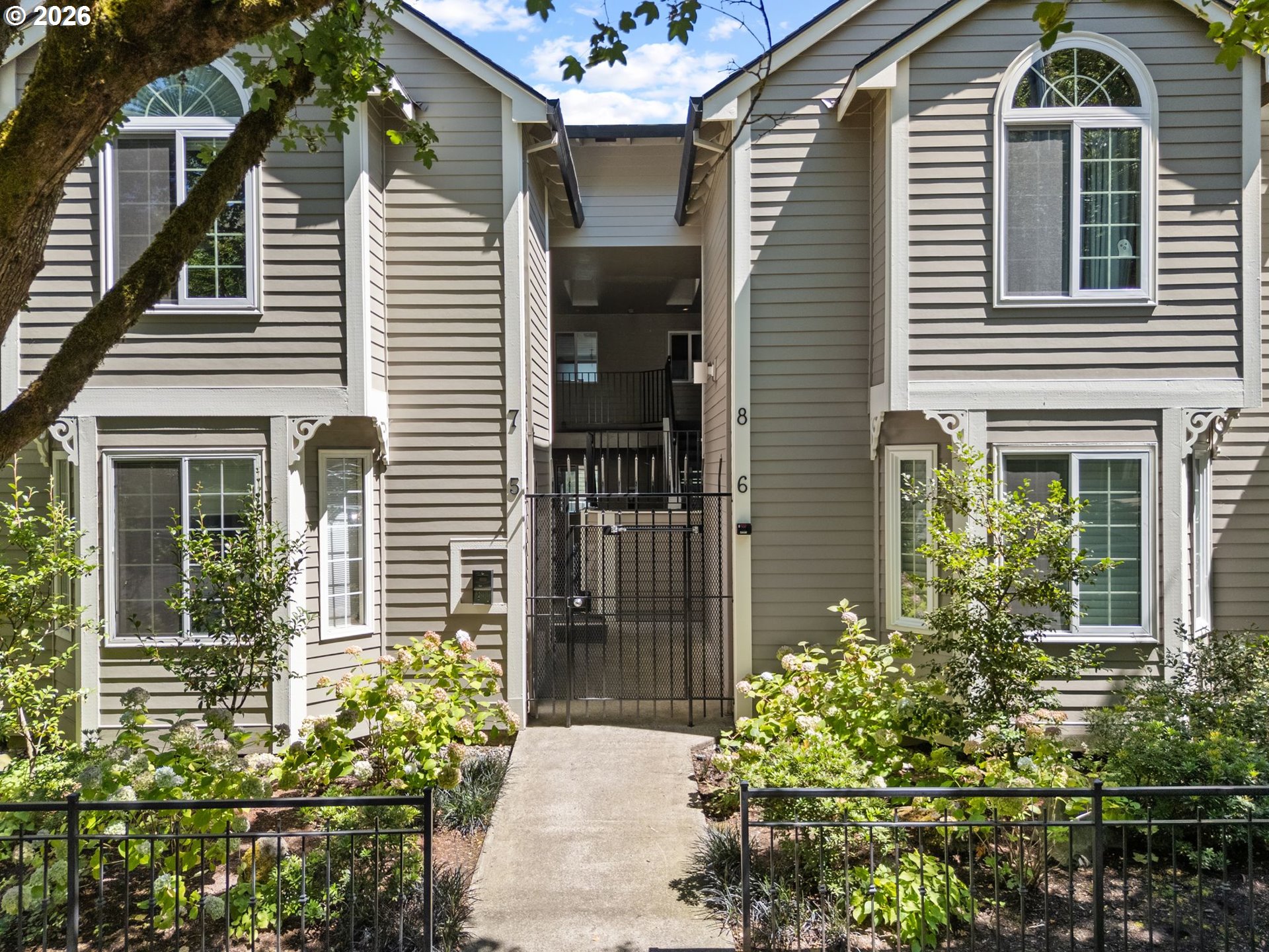 3812 S KELLY AVE 7