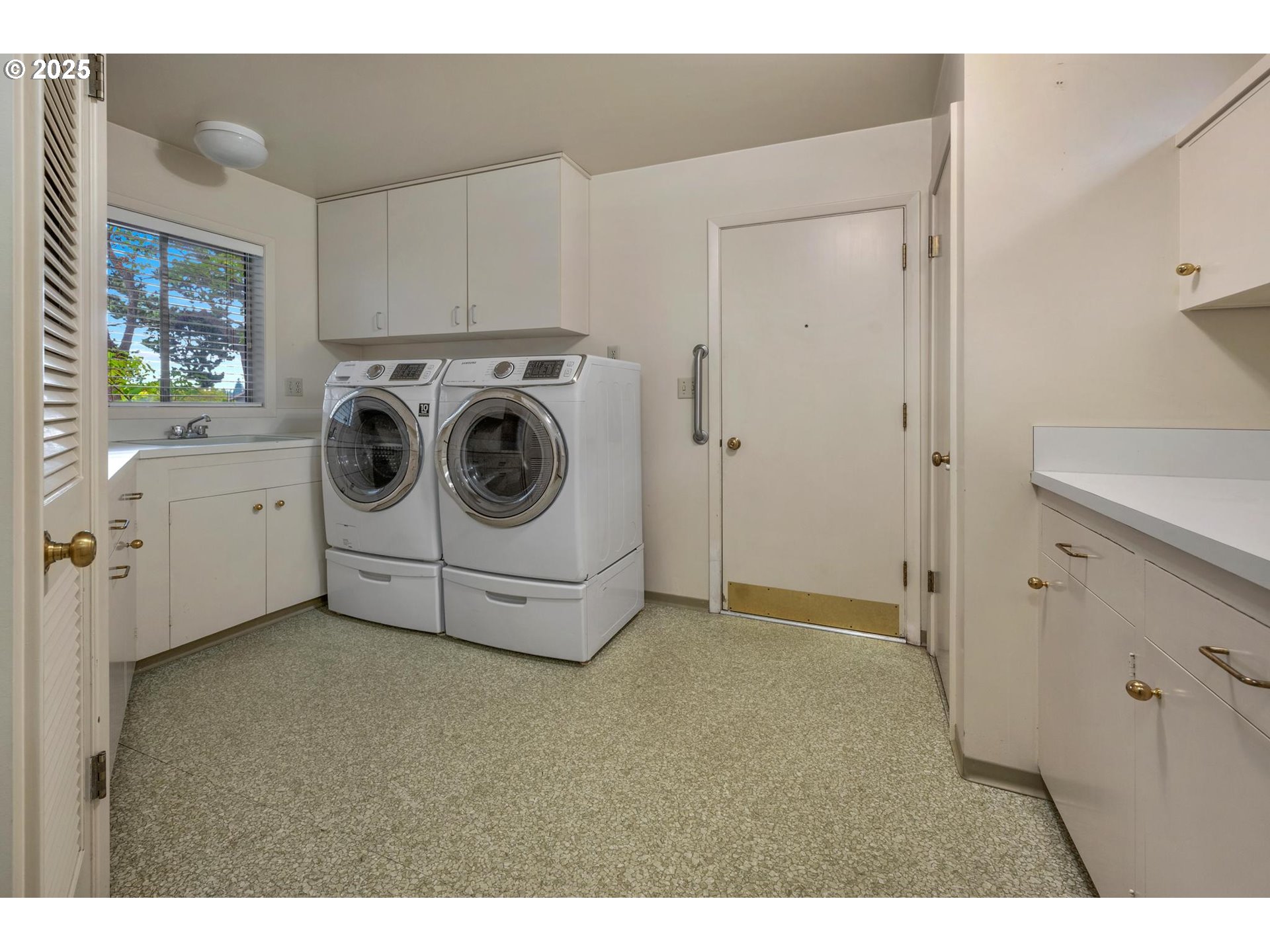 7712 SW GREEN VALLEY TER