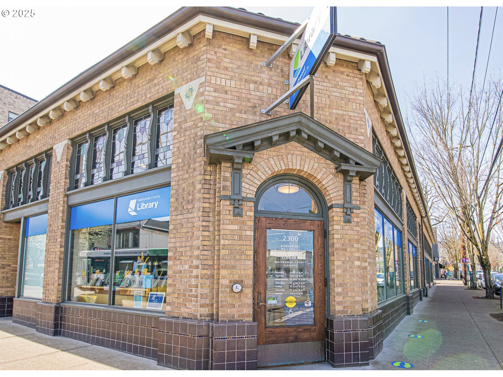2537 NW THURMAN ST 101