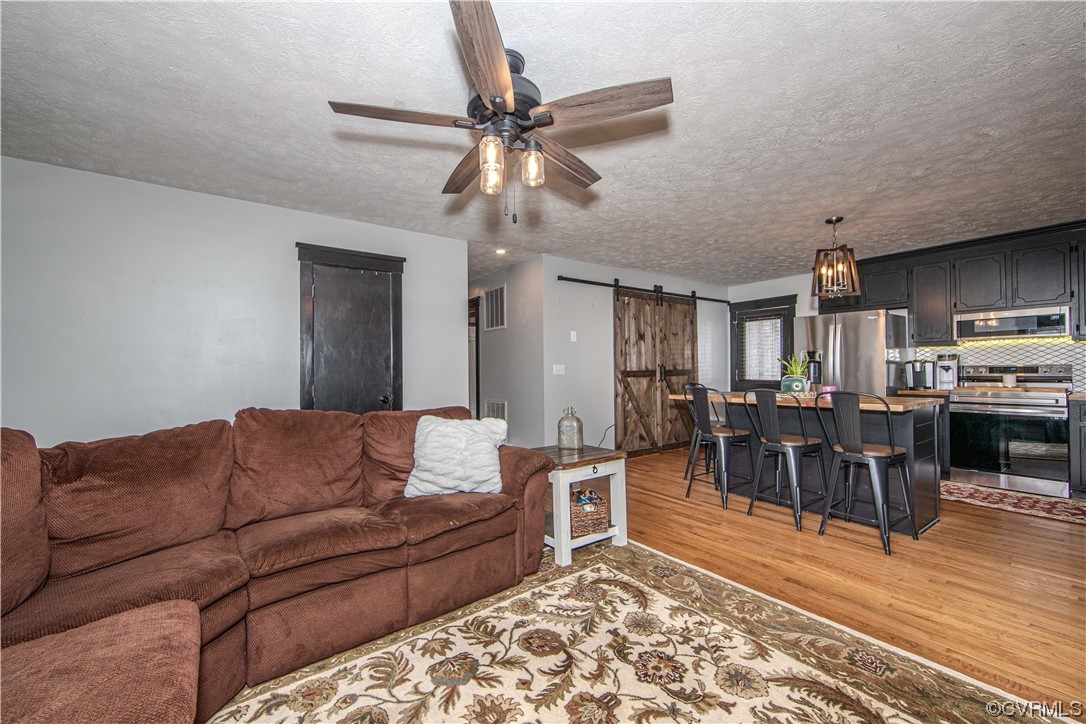 1841 Jeter Rd