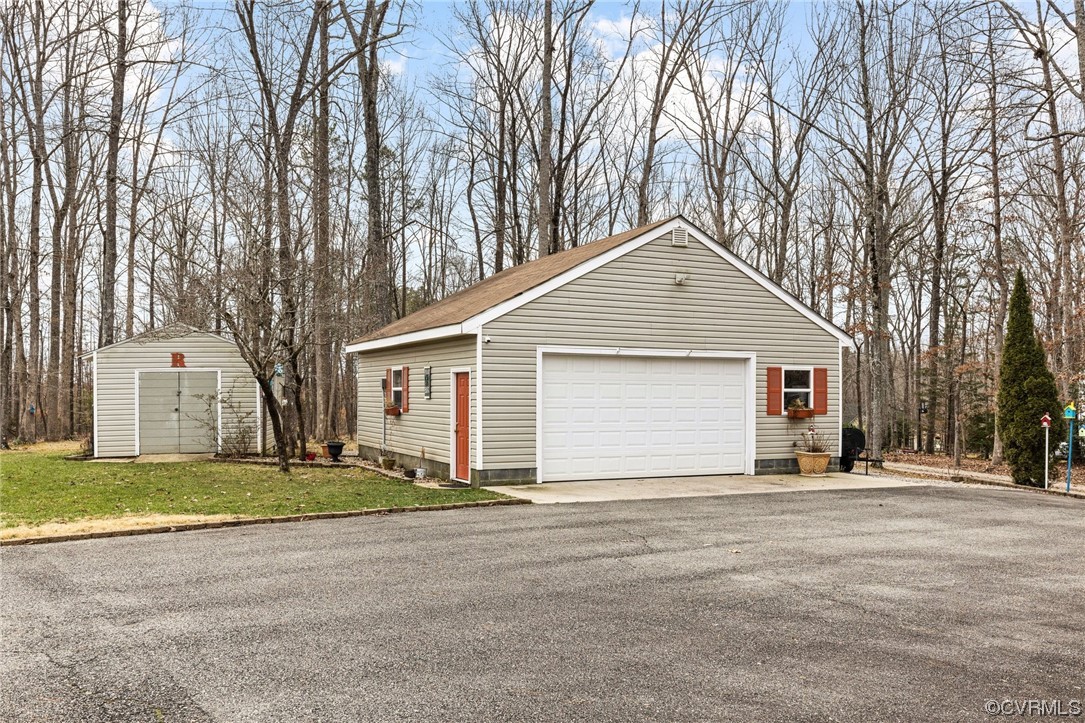 2004 Eastwood Ridge Dr