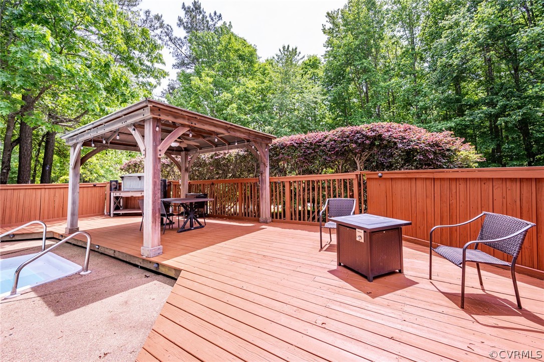 1697 Indian Pipe Ct