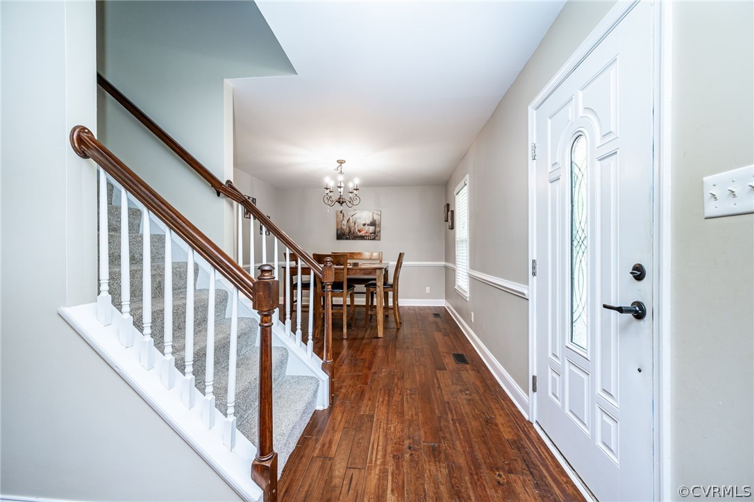 1697 Indian Pipe Ct