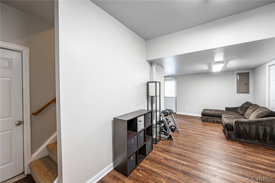 1697 Indian Pipe Ct