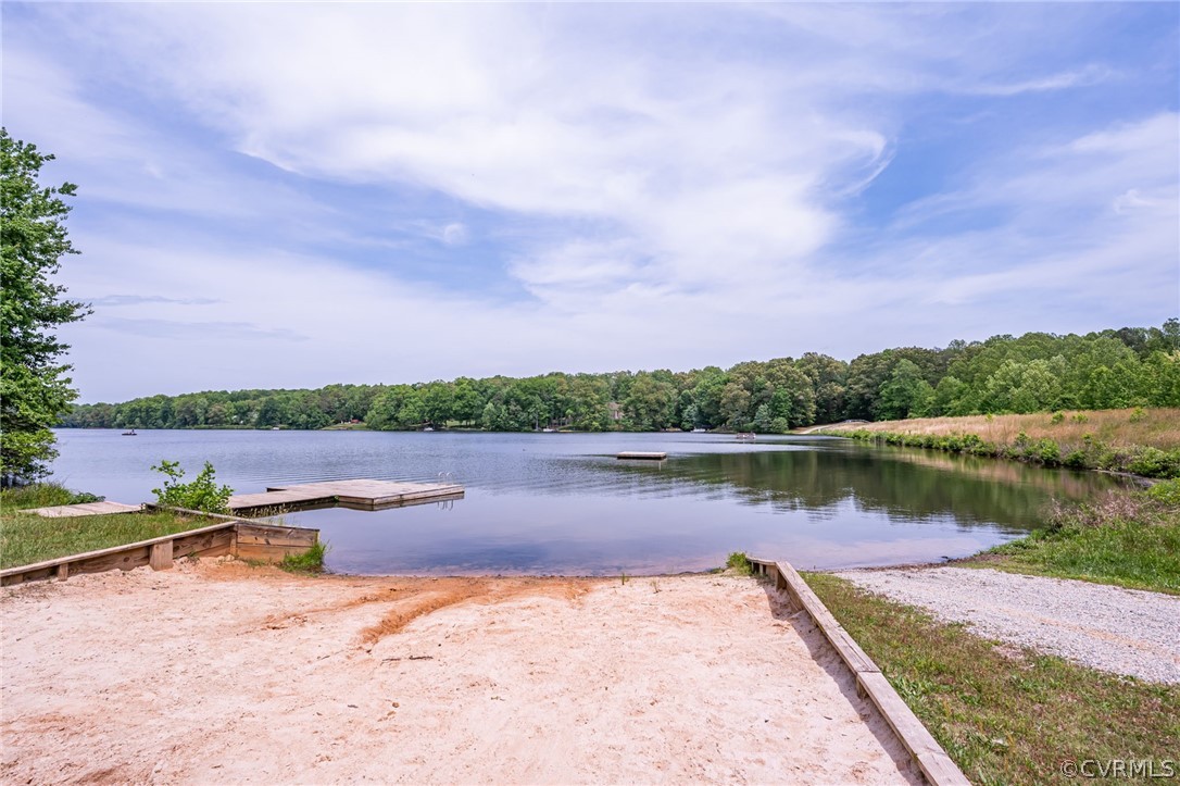 1697 Indian Pipe Ct