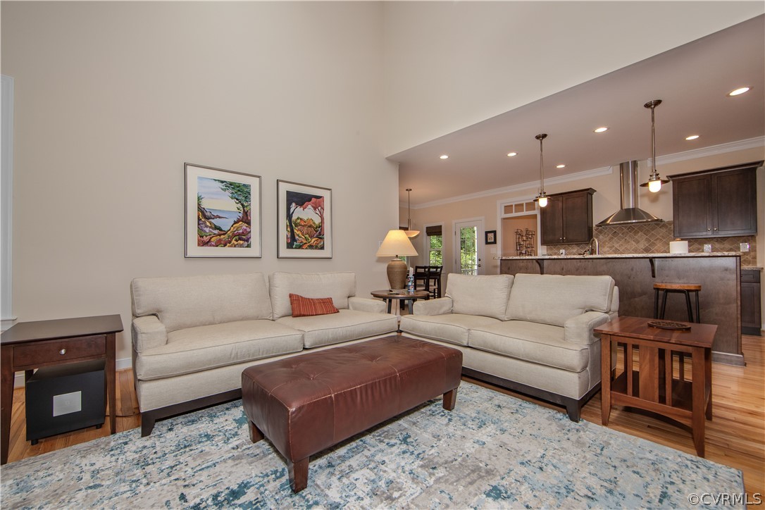 3016 Mill Mount Ln