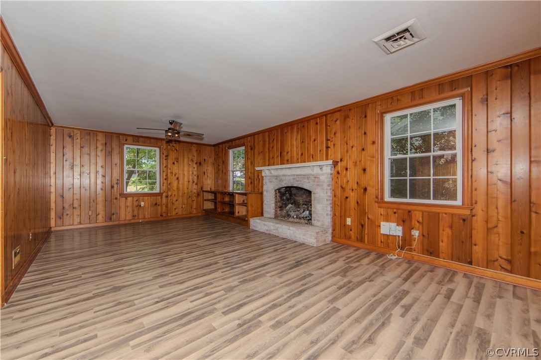 7717 Surreywood Dr