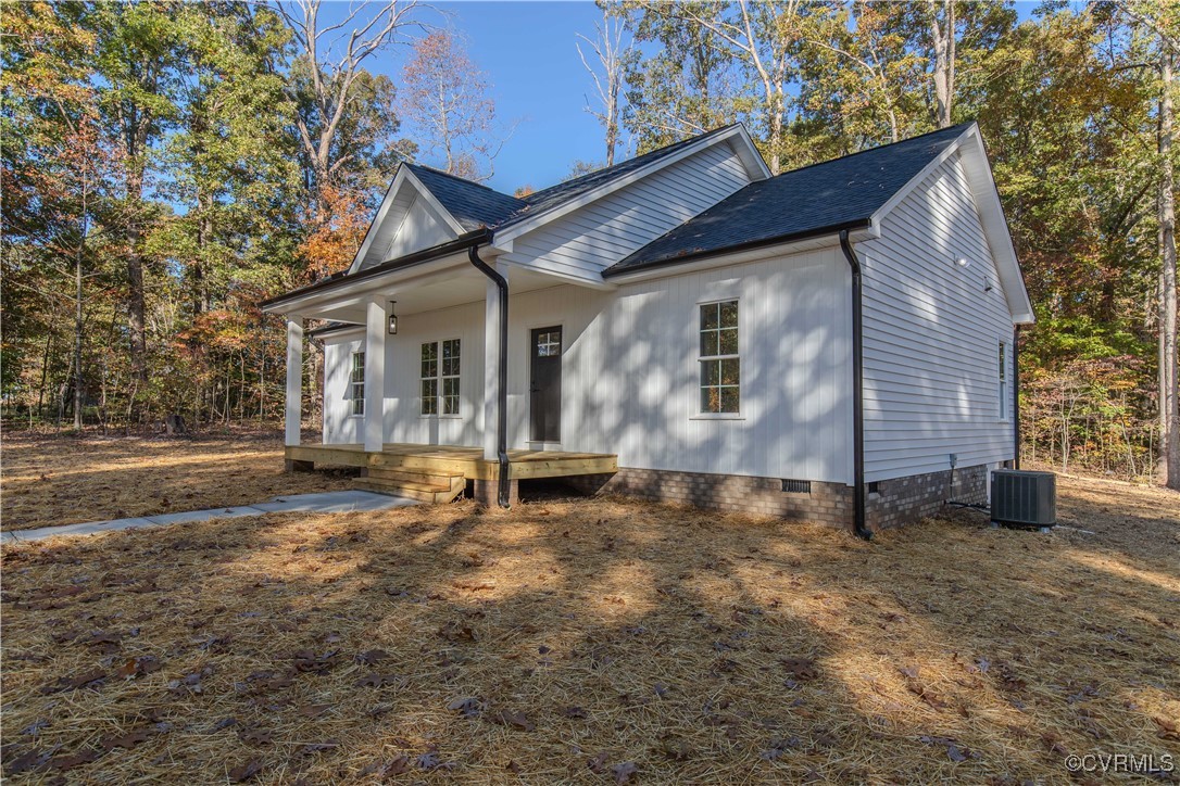 225 Old Buckingham Rd