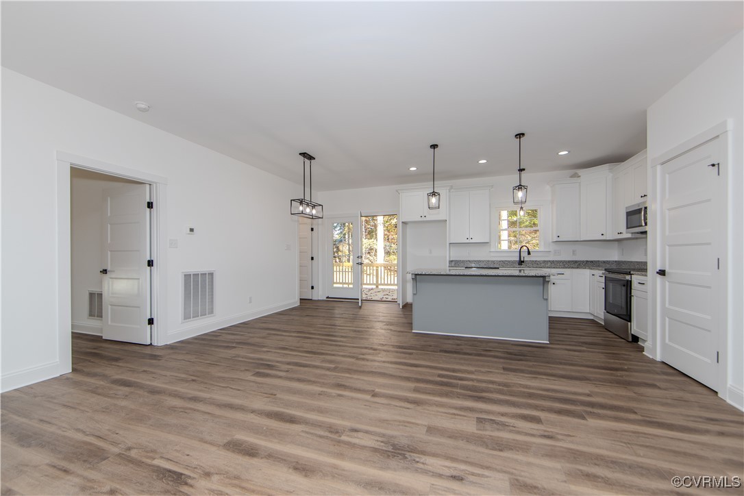 225 Old Buckingham Rd