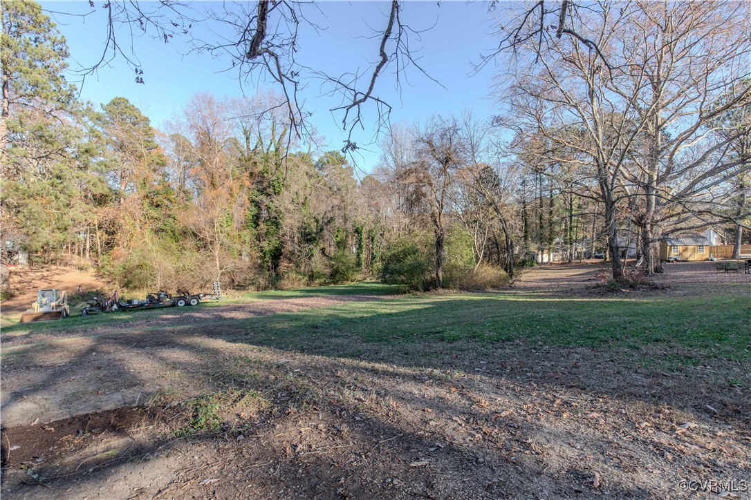 2015 Hicks Rd