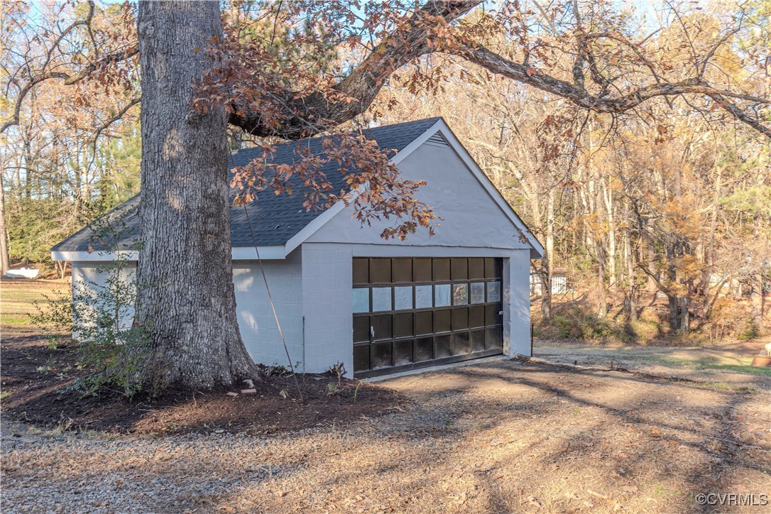 2015 Hicks Rd