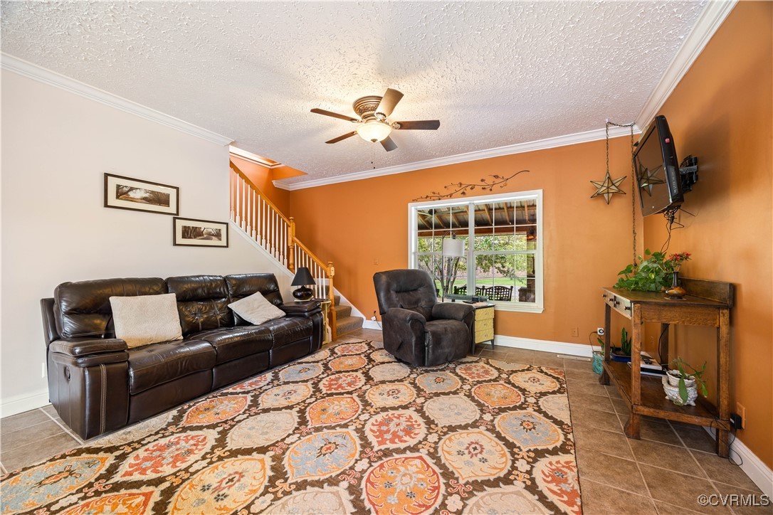 2679 Poplar Forest Dr