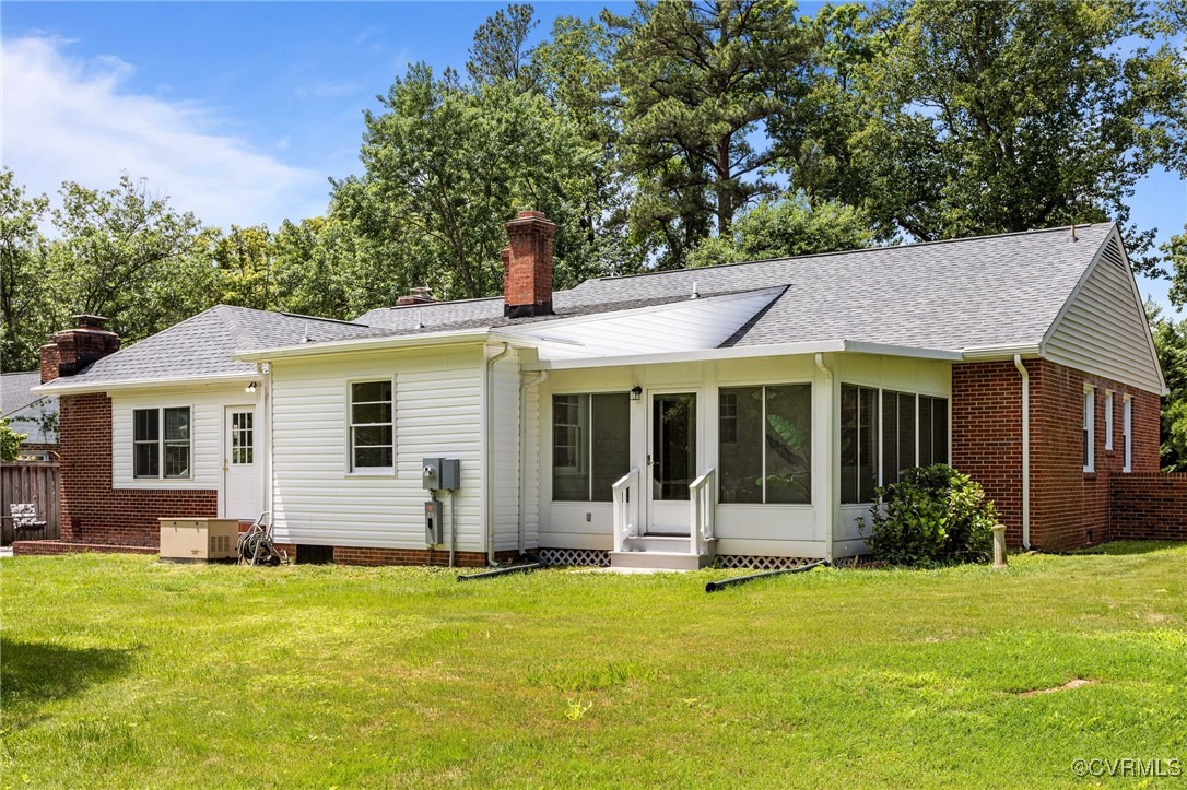 4019 Collingbourne Rd