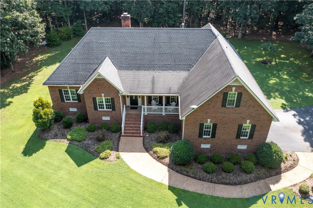 2700 Maple Grove Ln