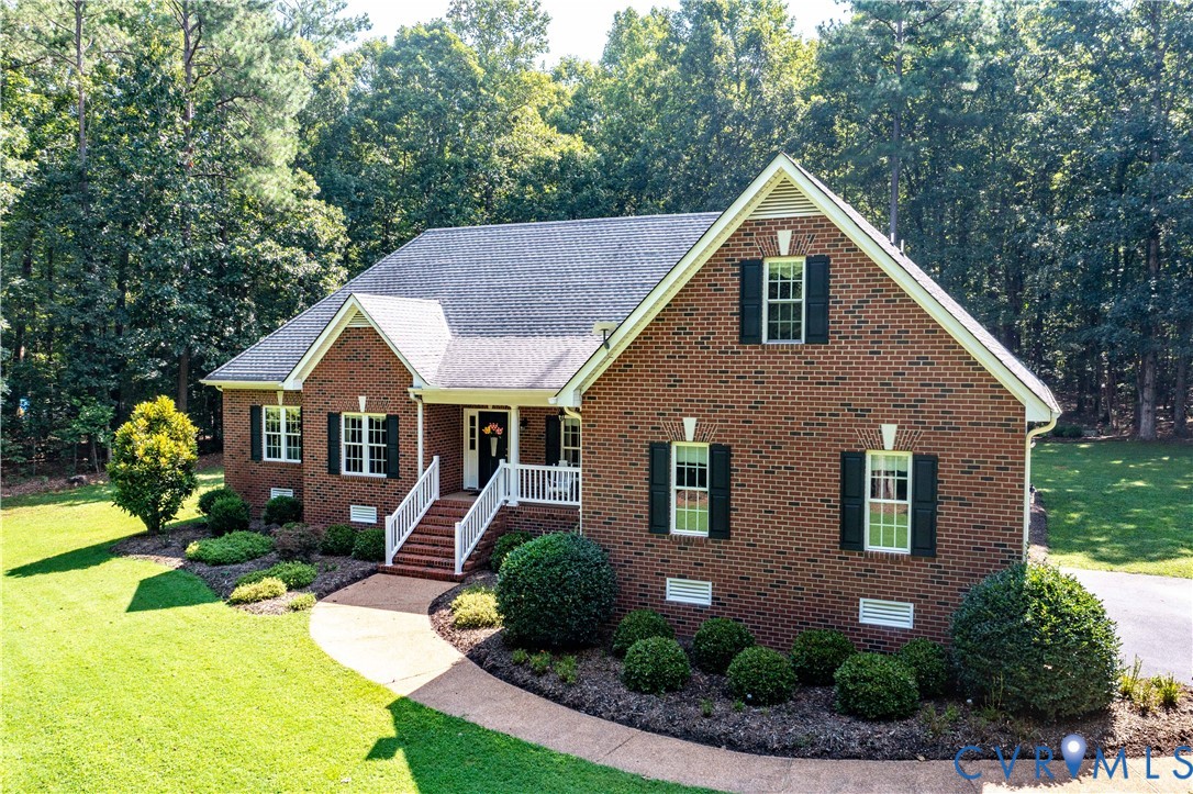 2700 Maple Grove Ln