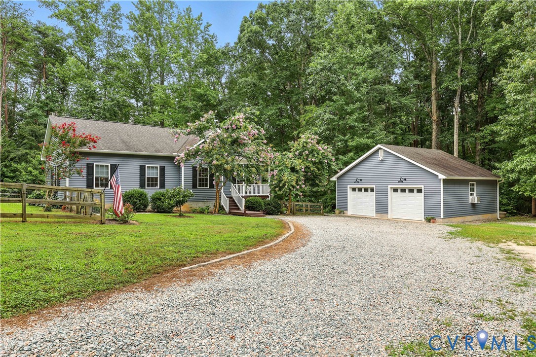 2986 Ballsville Rd