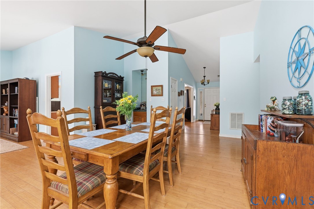 3225 Sherwood Ridge Way