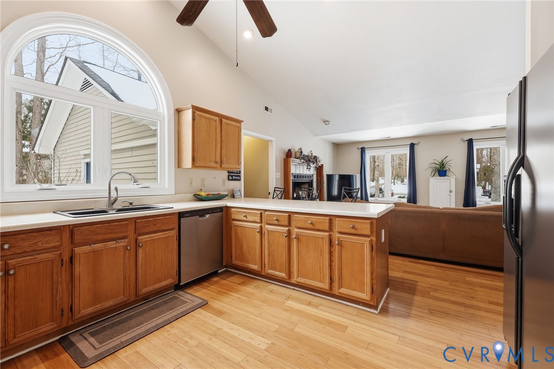 3225 Sherwood Ridge Way