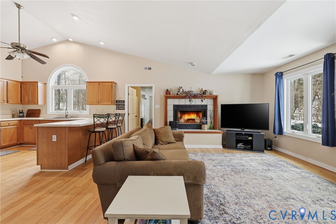 3225 Sherwood Ridge Way