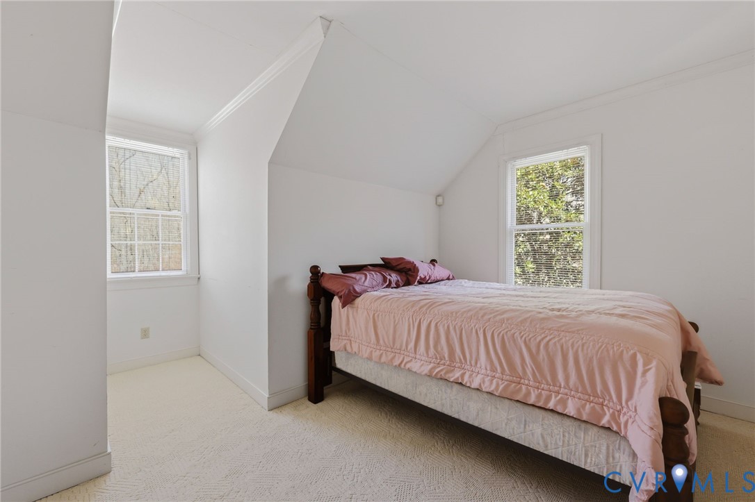 2410 Gobbler Ridge Rd